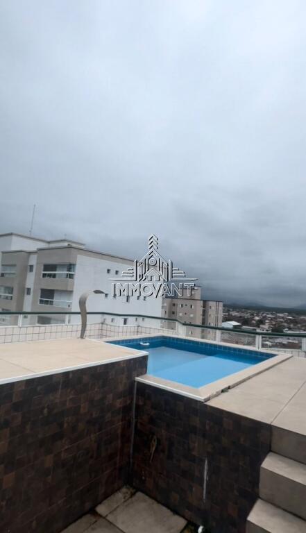 Apartamento com 2 quartos e 220 m² em Ocian, Praia Grande