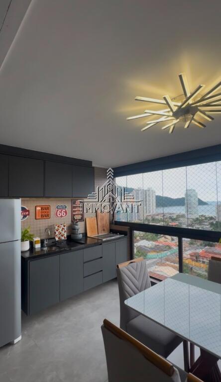 Apartamento com 2 quartos e 123 m² em Vila Tupi, Praia Grande