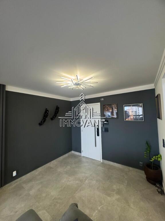 Apartamento com 2 quartos e 123 m² em Vila Tupi, Praia Grande