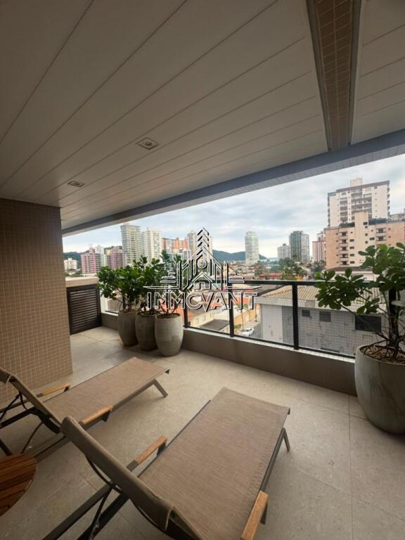 Apartamento com 2 quartos e 123 m² em Vila Tupi, Praia Grande