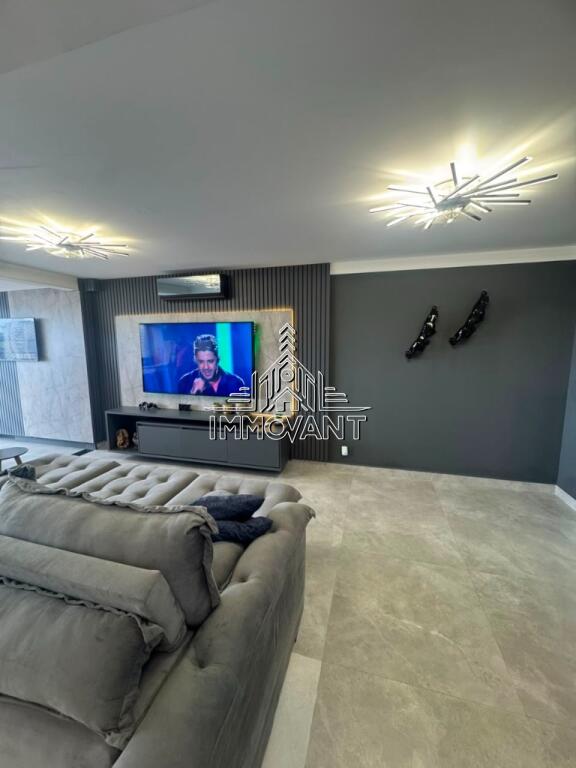 Apartamento com 2 quartos e 123 m² em Vila Tupi, Praia Grande