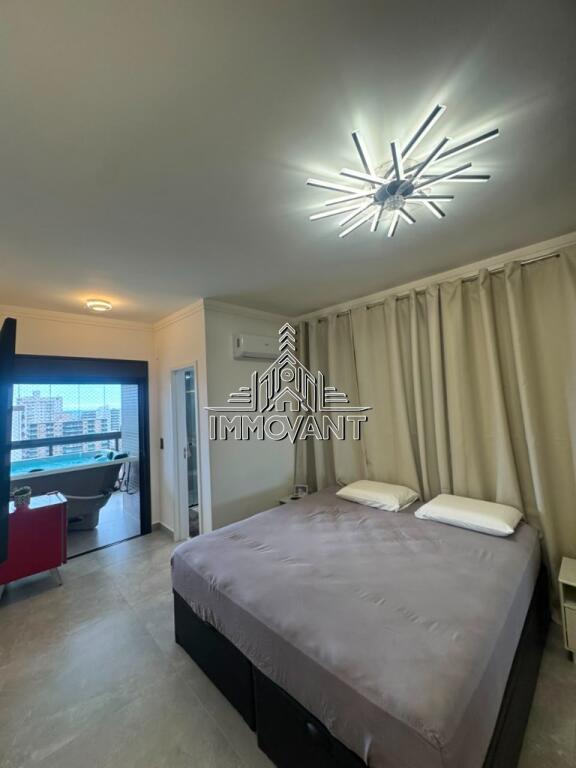 Apartamento com 2 quartos e 123 m² em Vila Tupi, Praia Grande