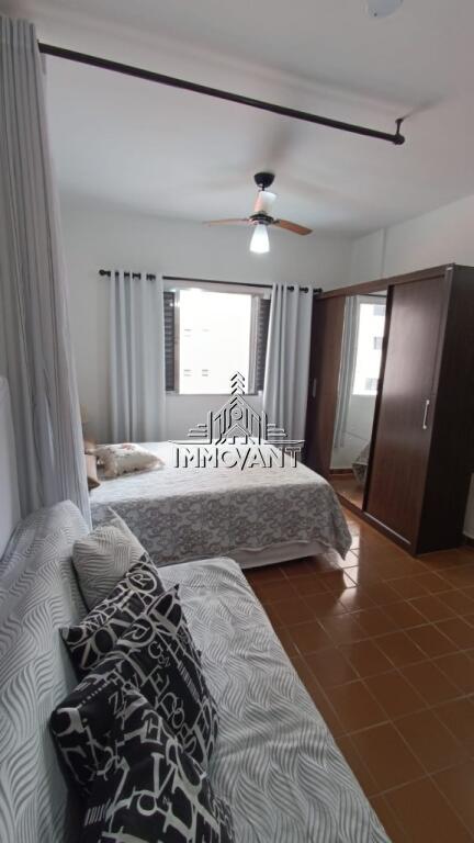 Apartamento com 1 quarto e 33 m² em Vila Tupi, Praia Grande