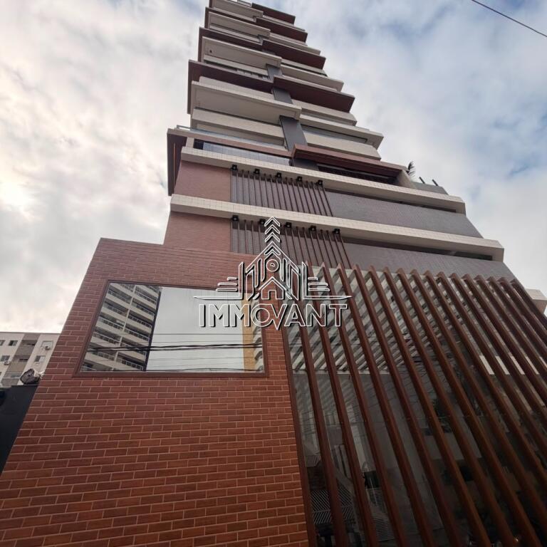 Apartamento com 2 quartos e 70 m² em Vila Tupi, Praia Grande