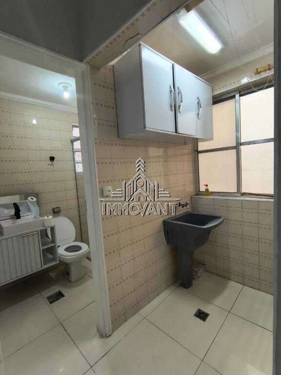 Apartamento com 1 quarto e 39 m² em Vila Tupi, Praia Grande