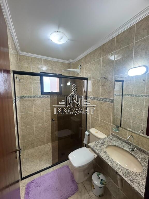 Apartamento com 2 quartos e 100 m² em Vila Tupi, Praia Grande