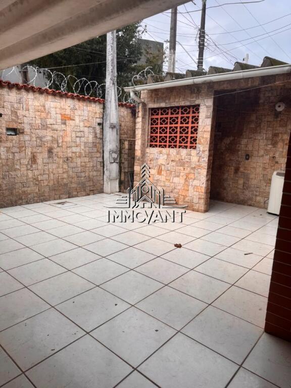 Casa com 1 quarto e 85 m² em Vila Tupi, Praia Grande