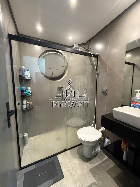 Apartamento com 2 quartos e 74 m² em Vila Tupi, Praia Grande