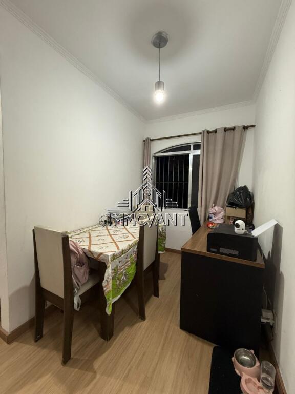 Apartamento com 2 quartos e 74 m² em Vila Tupi, Praia Grande