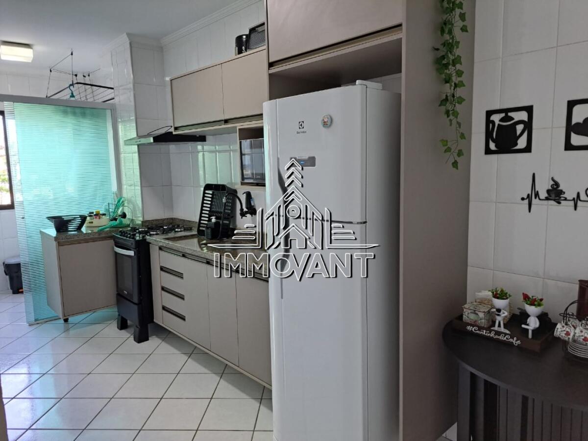 Apartamento com 3 quartos e 85 m² em Vila Tupi, Praia Grande