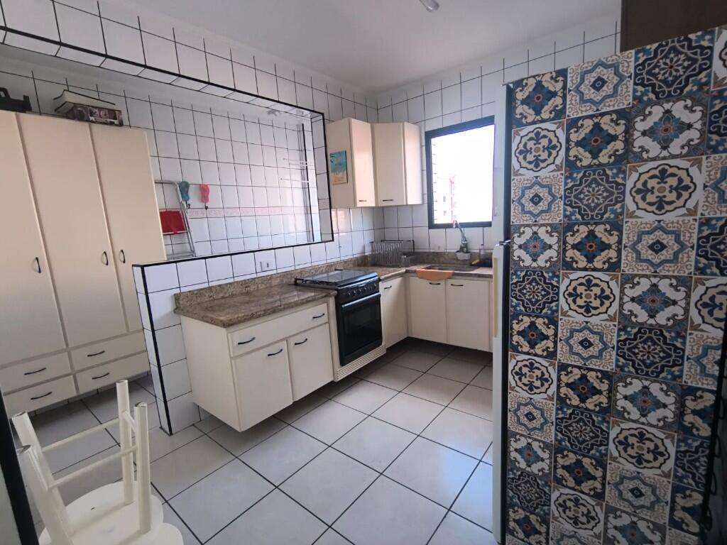 Apartamento com 2 quartos e 110 m² em Aviação, Praia Grande