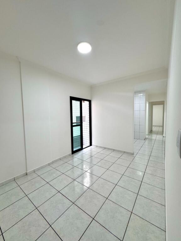 Apartamento com 1 quarto e 45 m² em Aviação, Praia Grande