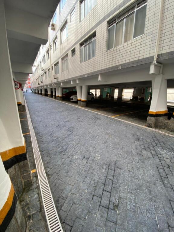 Apartamento com 1 quarto e 30 m² em Aviação, Praia Grande