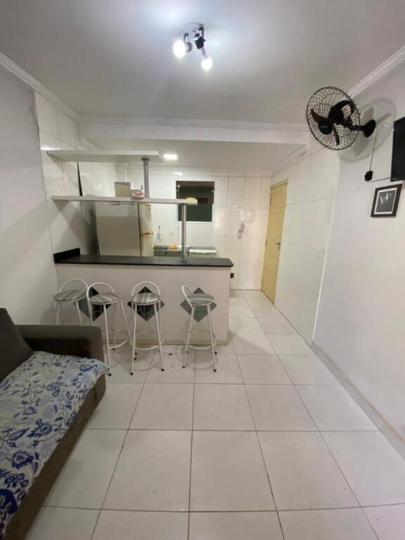 Apartamento com 1 quarto e 30 m² em Aviação, Praia Grande