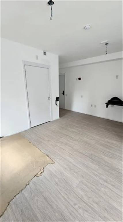 Apartamento com 2 quartos e 76 m² em Vila Guilhermina, Praia Grande