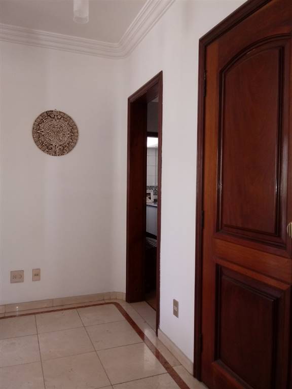 Apartamento com 4 quartos e 214 m² em Vila Guilhermina, Praia Grande