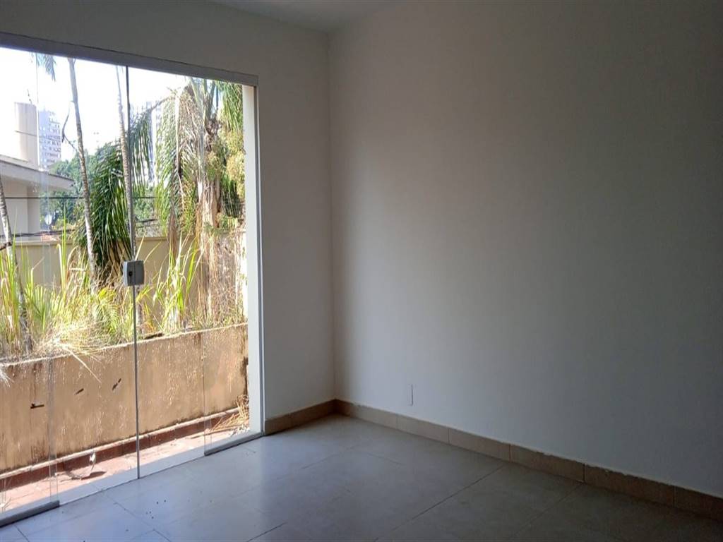 Casa com 3 quartos e 477 m² em Vila Guilhermina, Praia Grande
