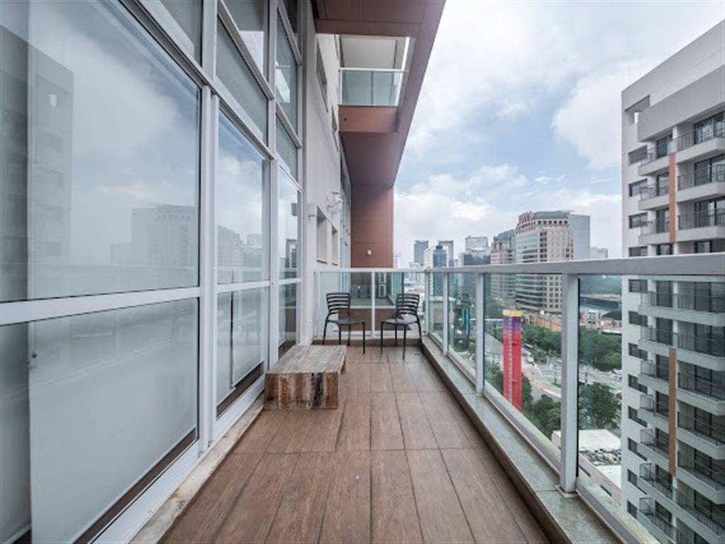 Apartamento com 1 quarto e 89 m² em Vila Guilhermina, Praia Grande