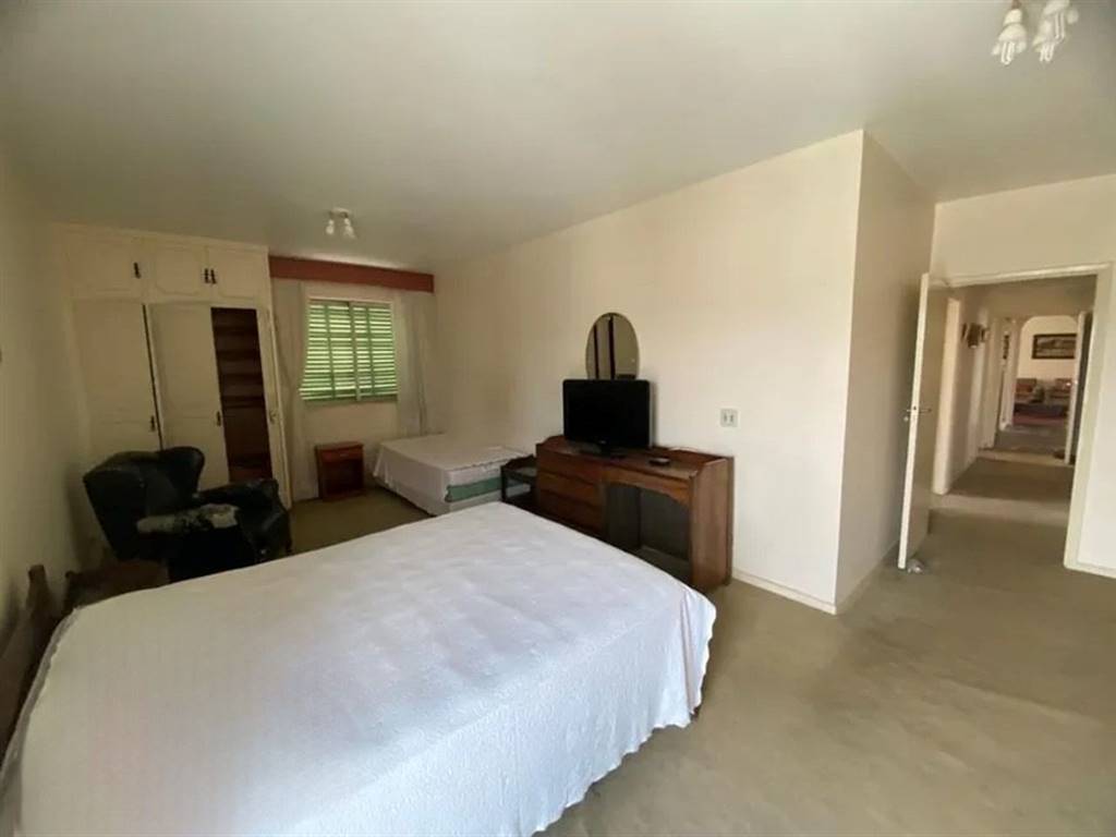 Apartamento com 3 quartos e 230 m² em Vila Guilhermina, Praia Grande