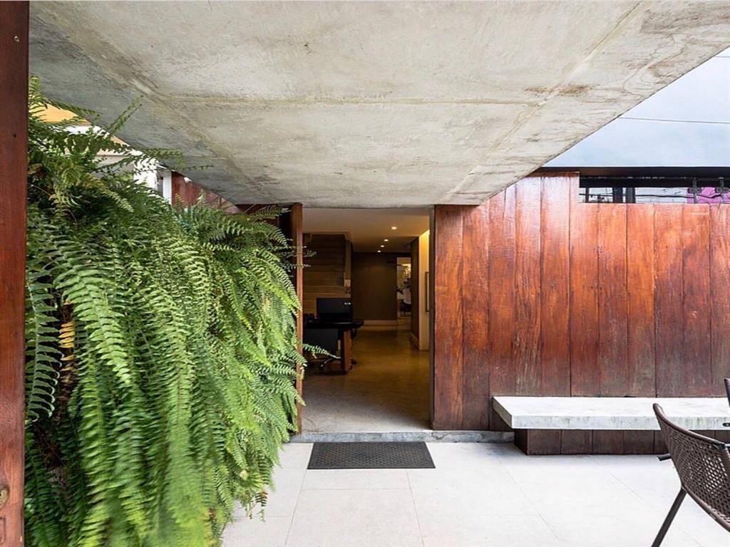 Casa com 2 quartos e 220 m² em Vila Guilhermina, Praia Grande