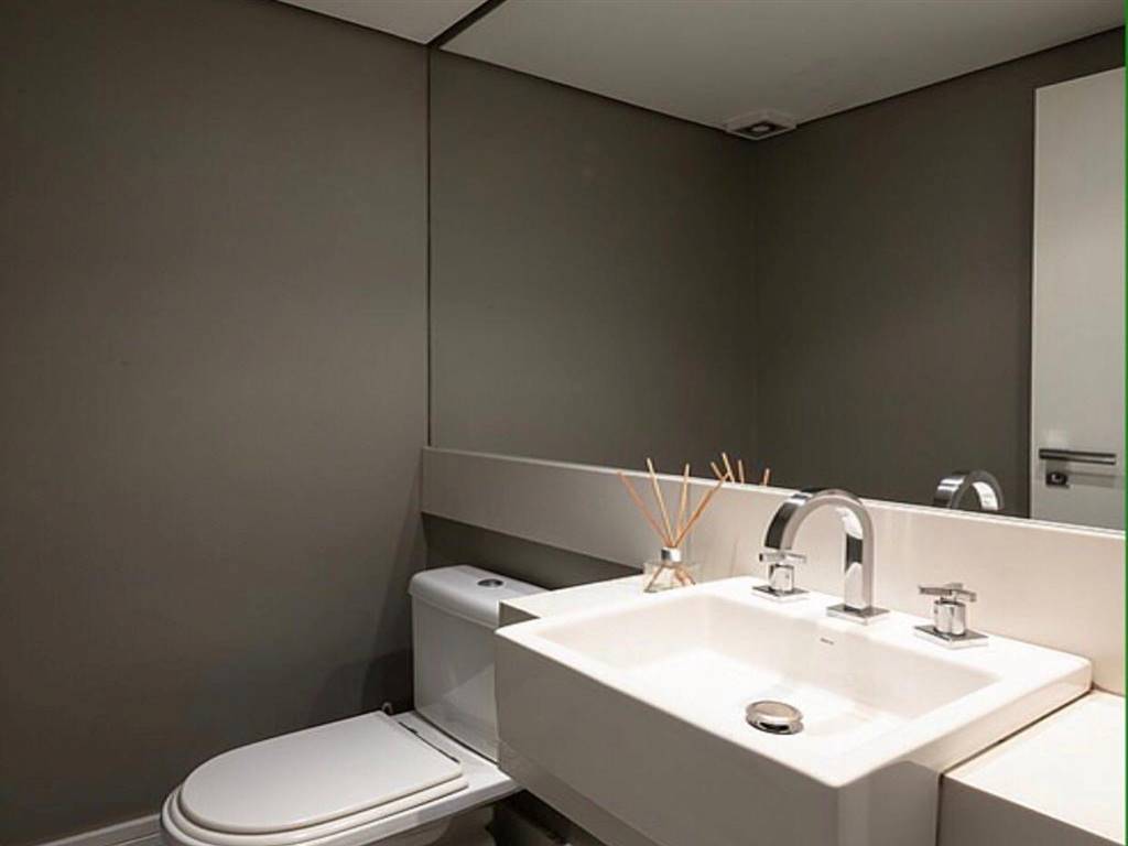Casa com 2 quartos e 220 m² em Vila Guilhermina, Praia Grande