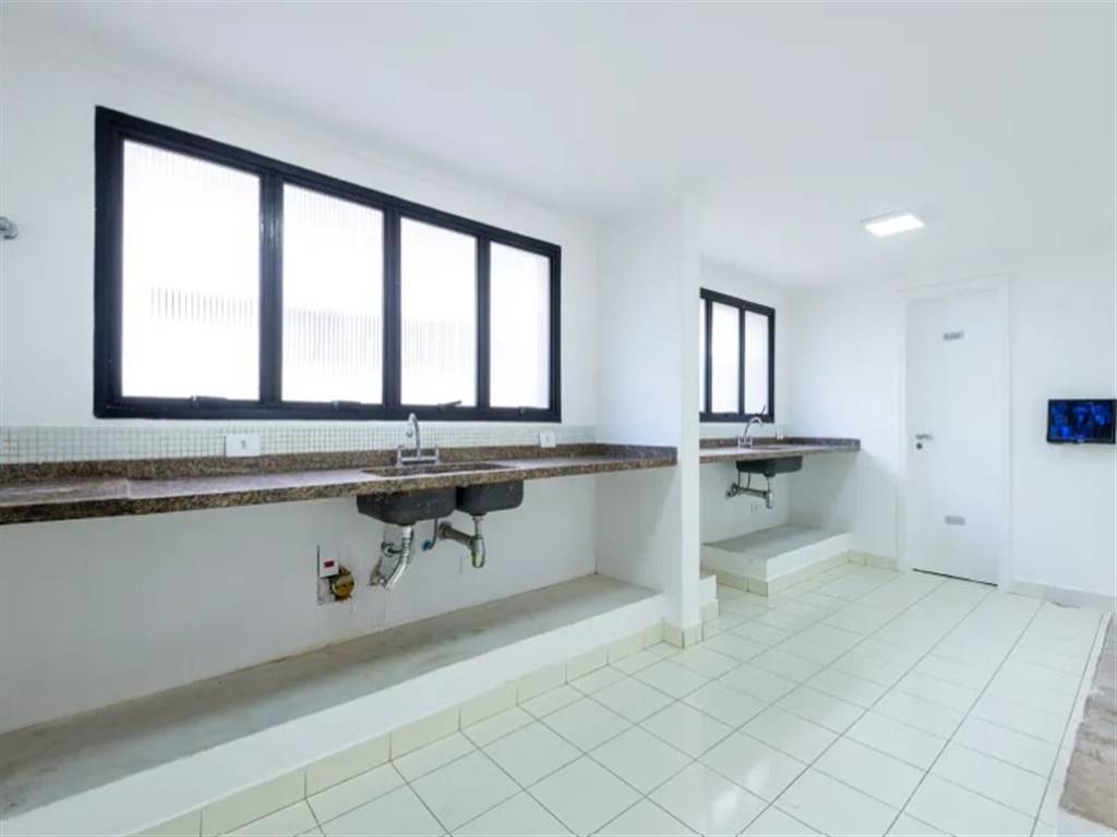 Apartamento com 3 quartos e 240 m² em Vila Guilhermina, Praia Grande