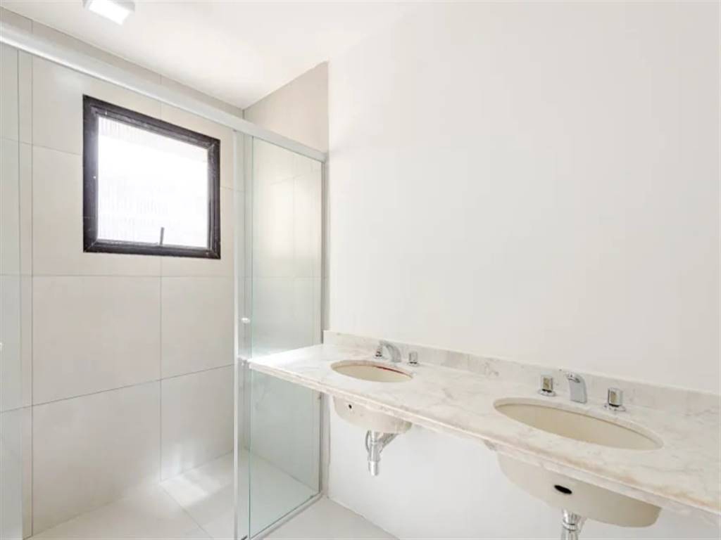 Apartamento com 3 quartos e 240 m² em Vila Guilhermina, Praia Grande