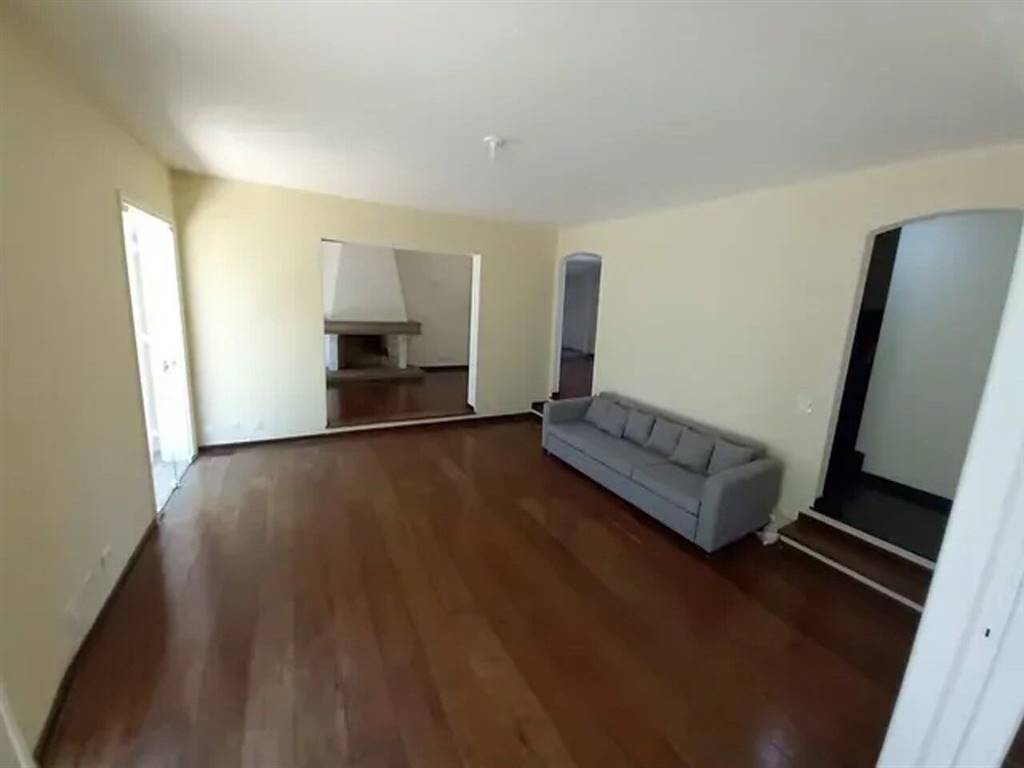 Casa com 4 quartos e 317 m² em Vila Guilhermina, Praia Grande