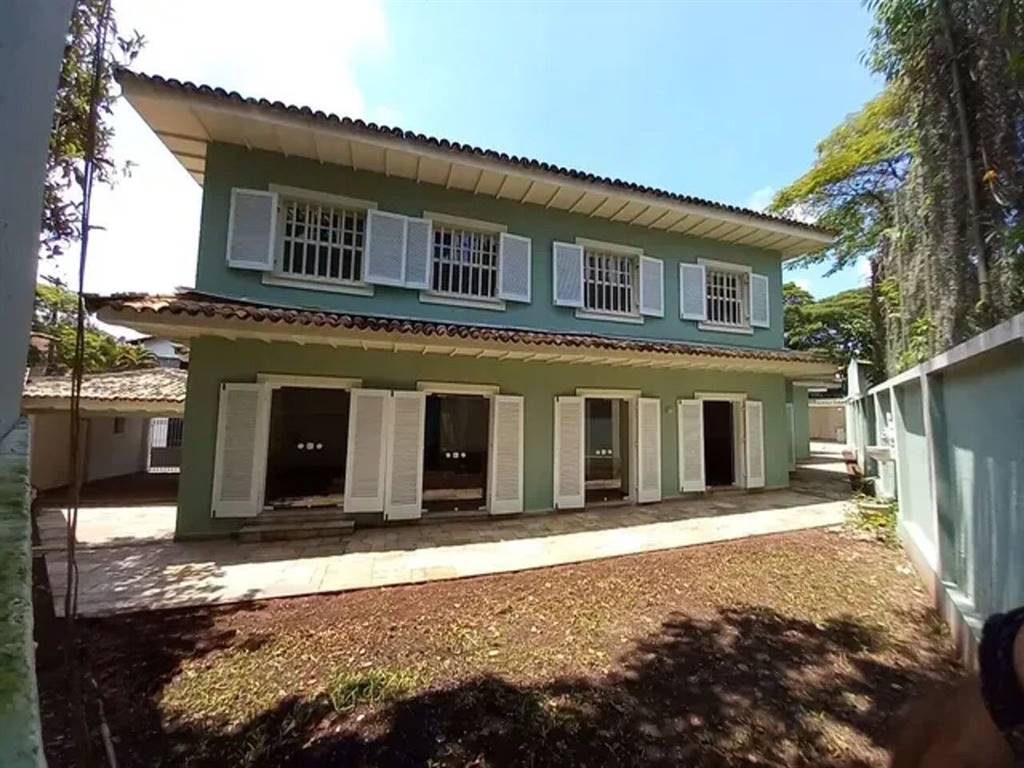 Casa com 4 quartos e 317 m² em Vila Guilhermina, Praia Grande