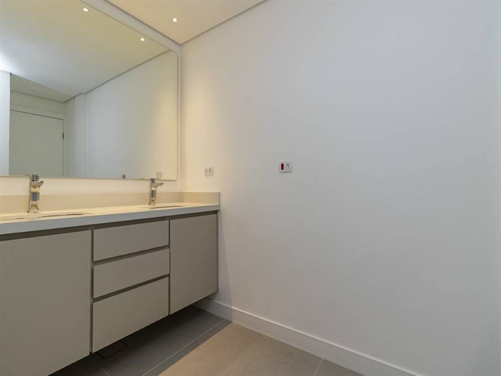 Apartamento com 3 quartos e 230 m² em Vila Guilhermina, Praia Grande