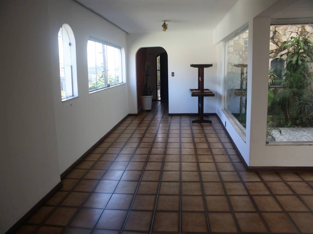 Casa com 4 quartos e 328 m² em Vila Guilhermina, Praia Grande