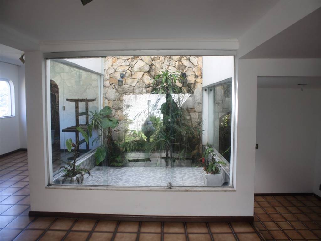 Casa com 4 quartos e 328 m² em Vila Guilhermina, Praia Grande