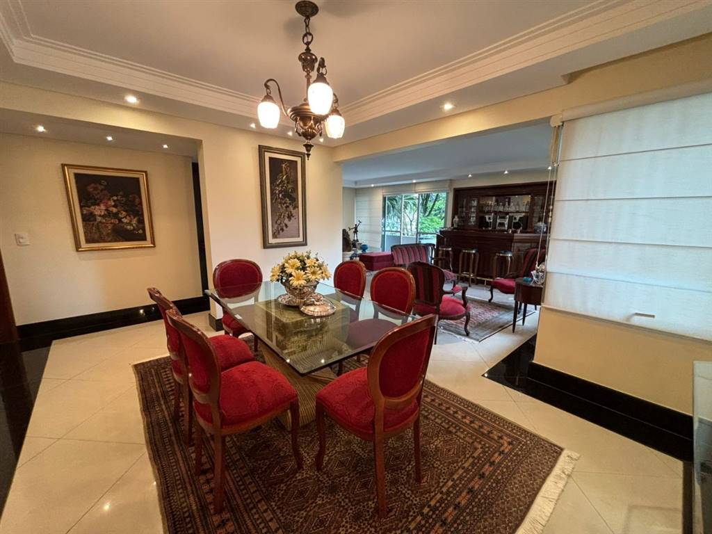 Apartamento com 4 quartos e 230 m² em Vila Guilhermina, Praia Grande