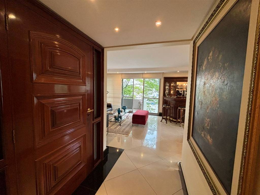 Apartamento com 4 quartos e 230 m² em Vila Guilhermina, Praia Grande