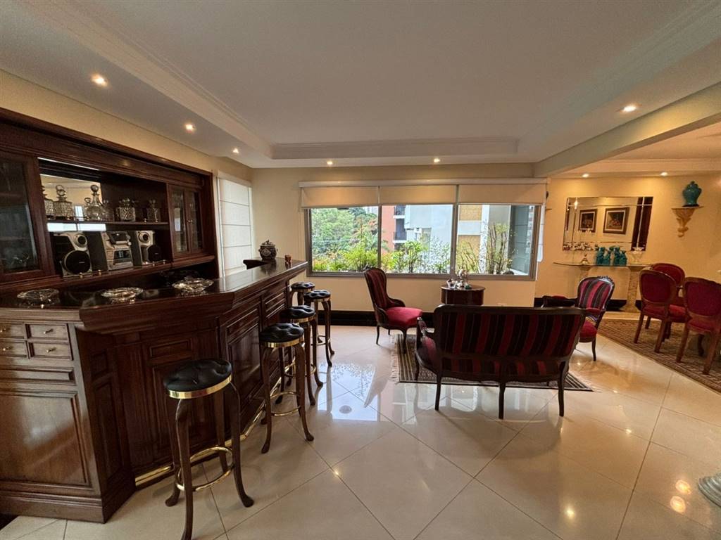Apartamento com 4 quartos e 230 m² em Vila Guilhermina, Praia Grande