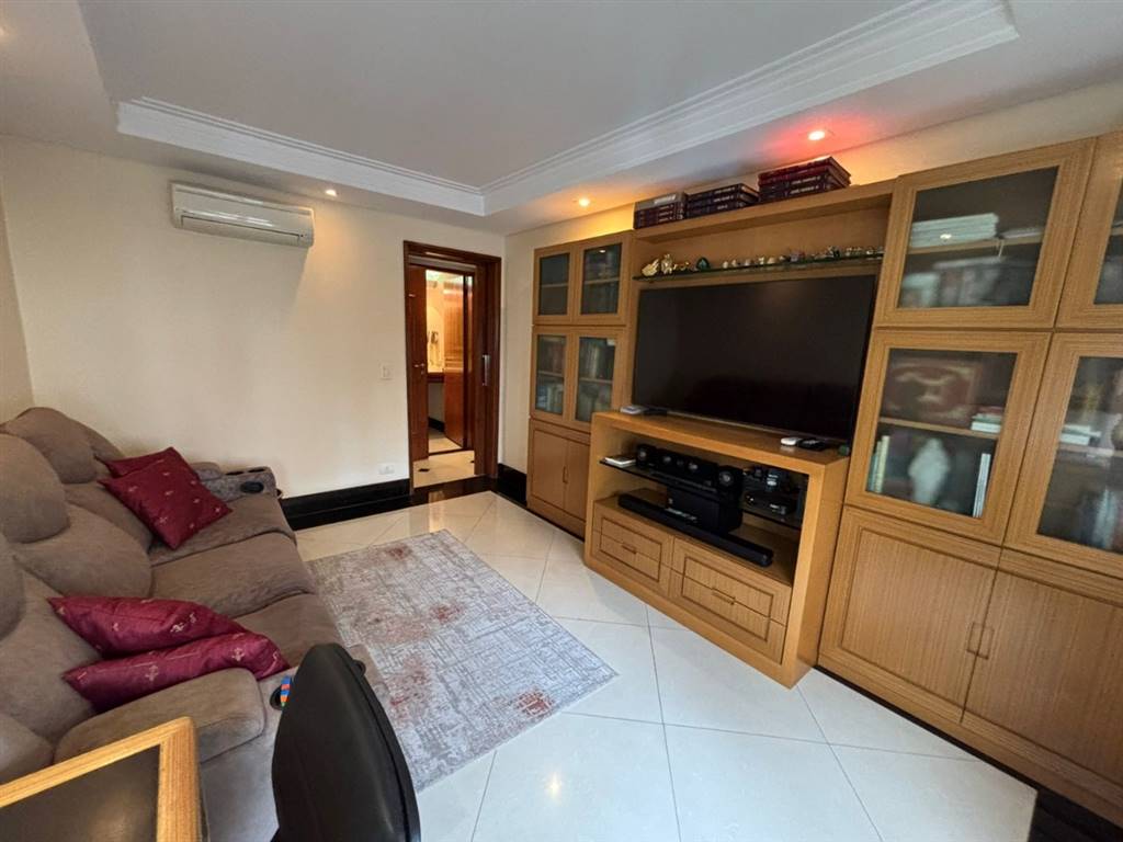 Apartamento com 4 quartos e 230 m² em Vila Guilhermina, Praia Grande
