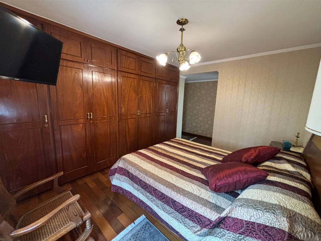 Apartamento com 4 quartos e 230 m² em Vila Guilhermina, Praia Grande