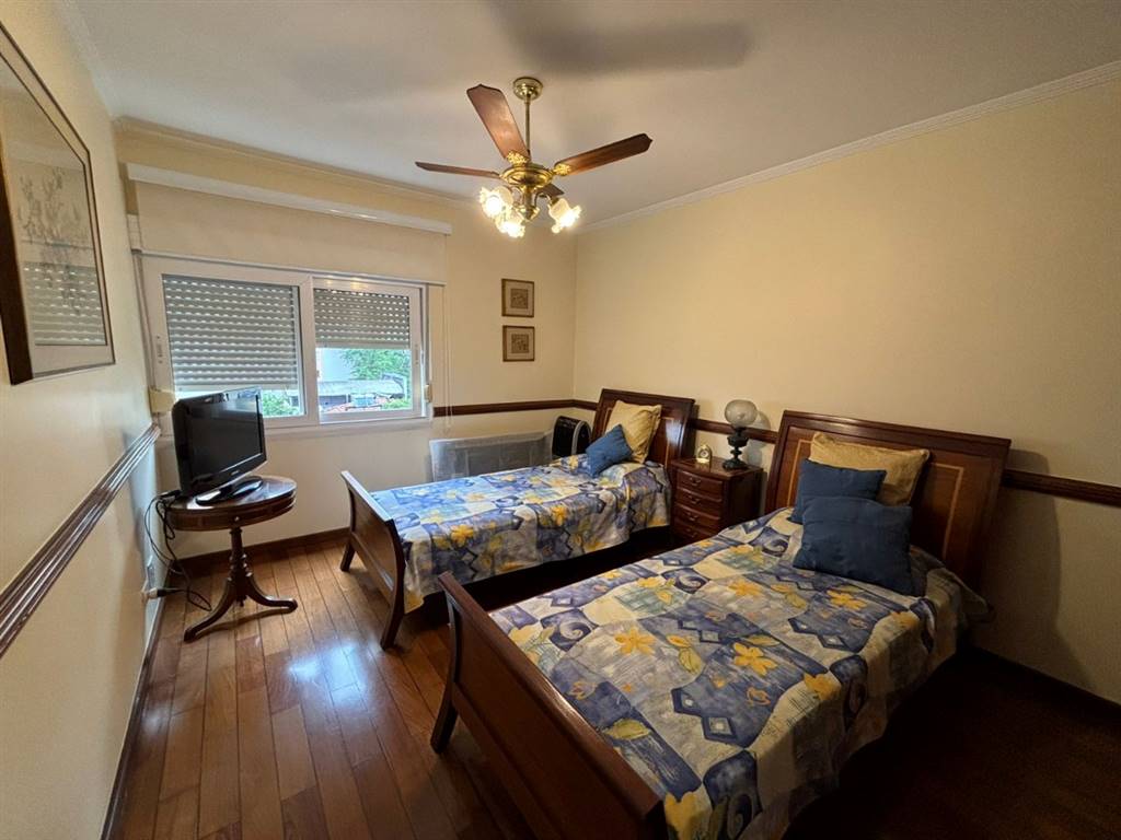 Apartamento com 4 quartos e 230 m² em Vila Guilhermina, Praia Grande