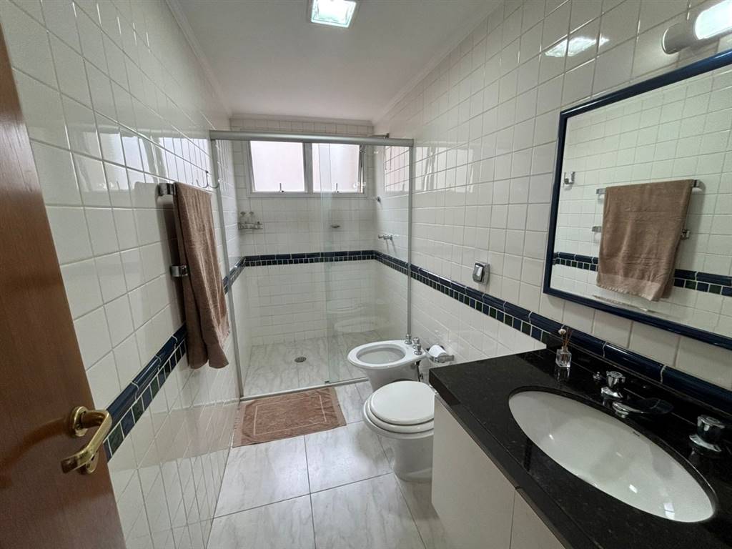 Apartamento com 4 quartos e 230 m² em Vila Guilhermina, Praia Grande