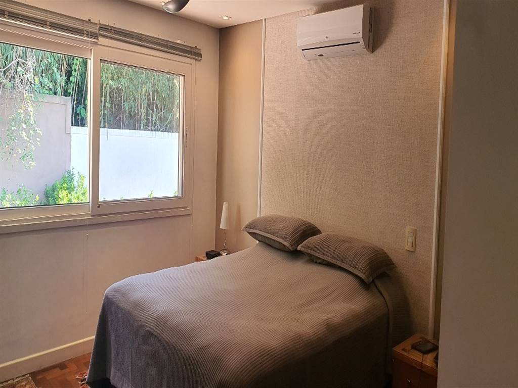 Casa com 4 quartos e 350 m² em Vila Guilhermina, Praia Grande