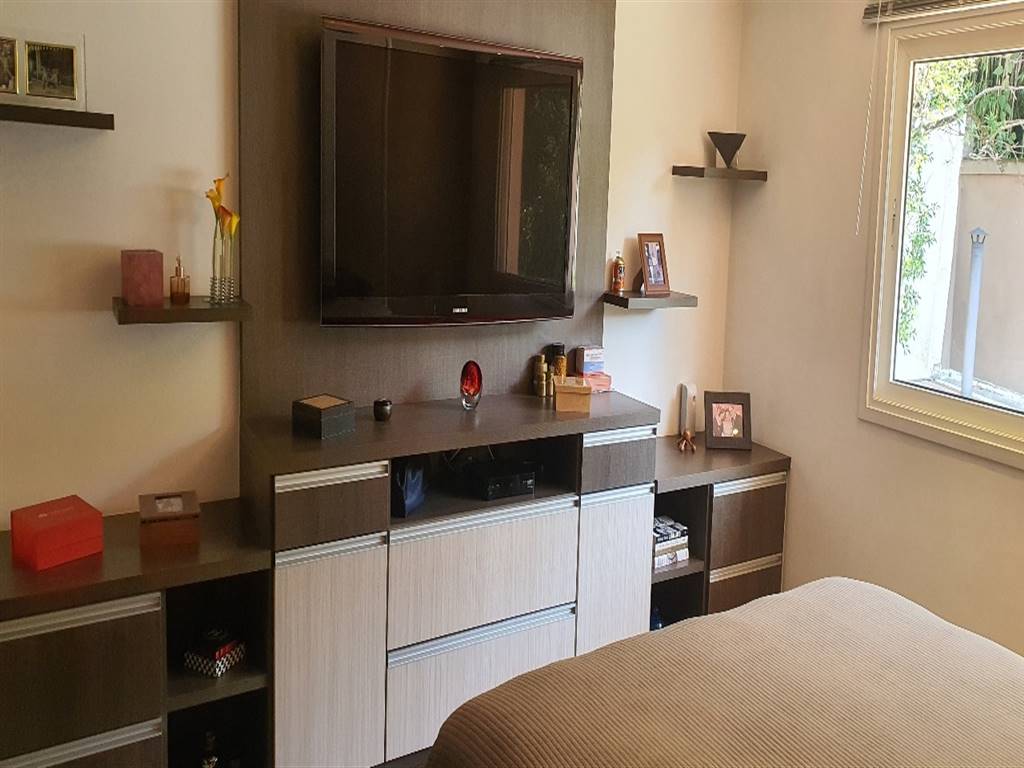 Casa com 4 quartos e 350 m² em Vila Guilhermina, Praia Grande