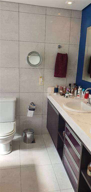 Casa com 4 quartos e 350 m² em Vila Guilhermina, Praia Grande