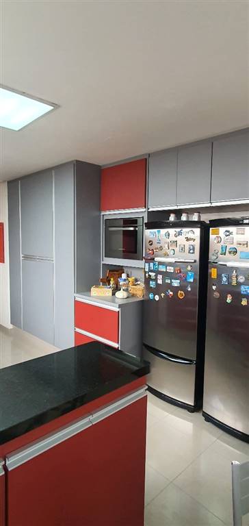Casa com 4 quartos e 350 m² em Vila Guilhermina, Praia Grande