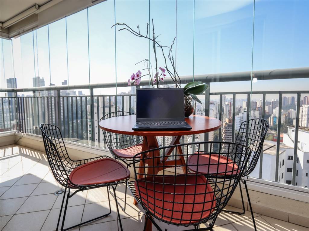 Apartamento com 3 quartos e 87 m² em Vila Guilhermina, Praia Grande