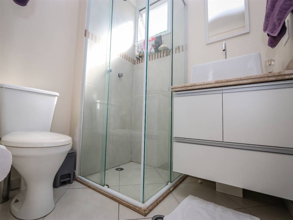Apartamento com 3 quartos e 87 m² em Vila Guilhermina, Praia Grande