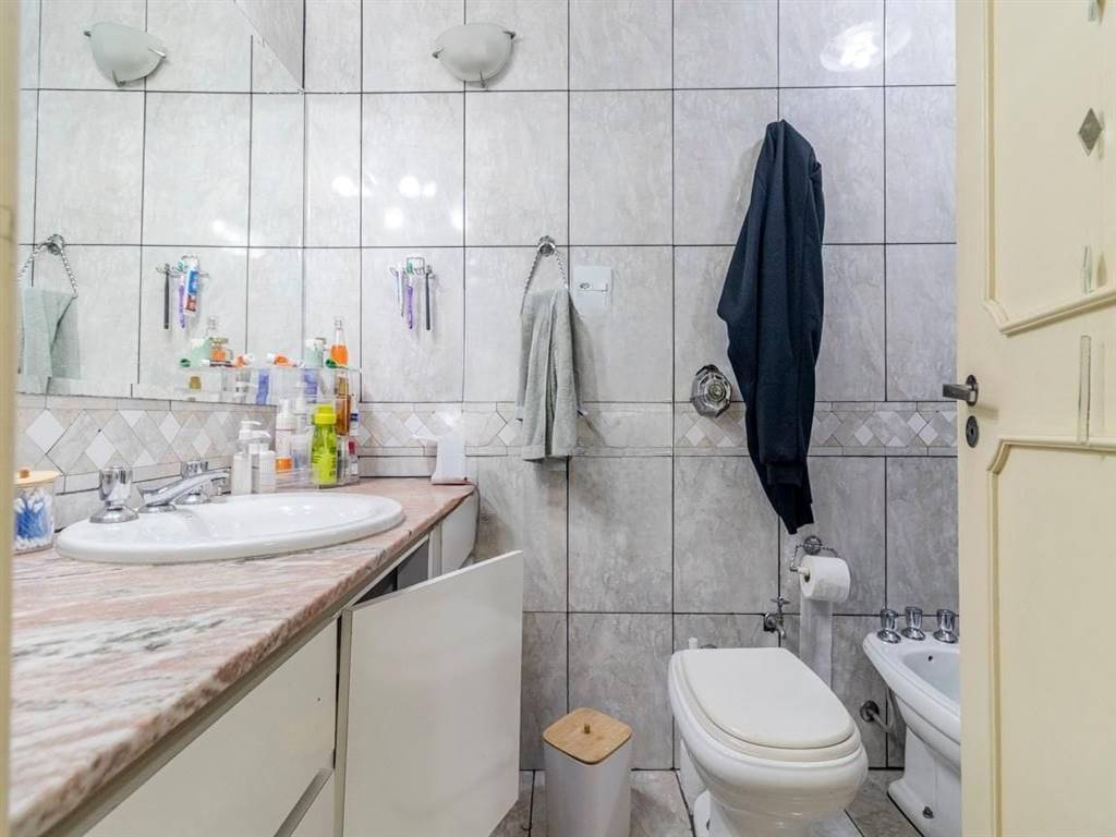Apartamento com 3 quartos e 120 m² em Vila Guilhermina, Praia Grande