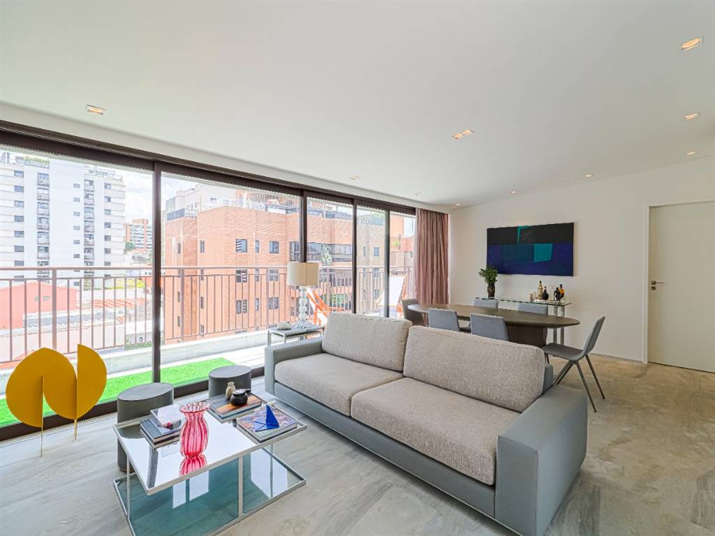 Apartamento com 3 quartos e 165 m² em Vila Guilhermina, Praia Grande