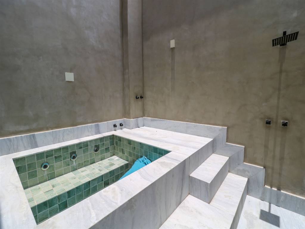 Apartamento com 3 quartos e 165 m² em Vila Guilhermina, Praia Grande