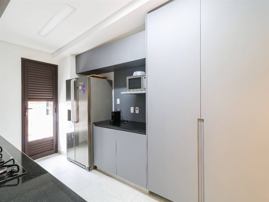 Apartamento com 3 quartos e 165 m² em Vila Guilhermina, Praia Grande
