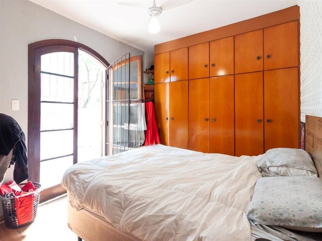Casa com 3 quartos e 245 m² em Vila Guilhermina, Praia Grande